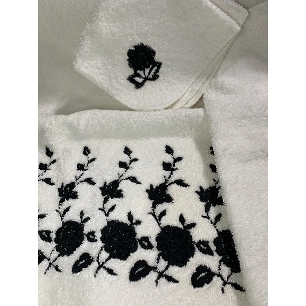 Vintage Dundee White Black Embroidered Towel Set 3 Pieces Bath Hand Wash USA